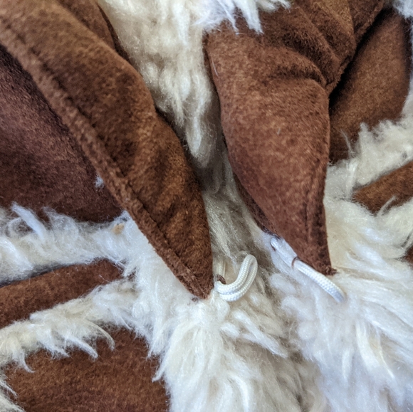 Guess- Faux Shearling Vest sz:XS - Picture 3 of 5